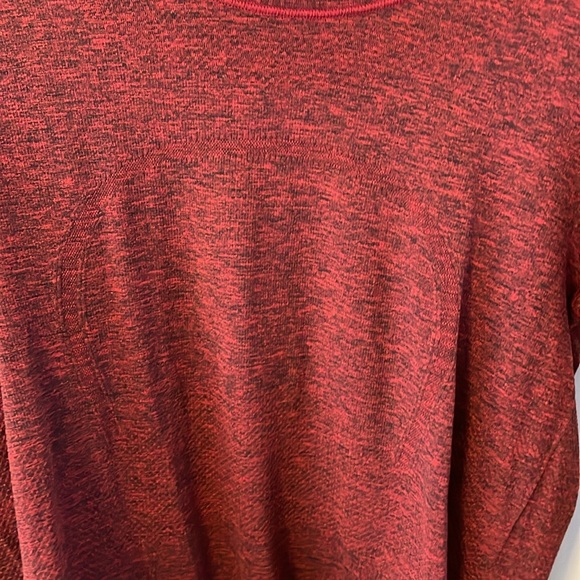 Lululemon/Swiftly long sleeve/8/red&black/EUC - Picture 4 of 7